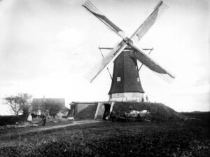 Molen van Ter Haar, Koningsweg, Aalten (1923)
