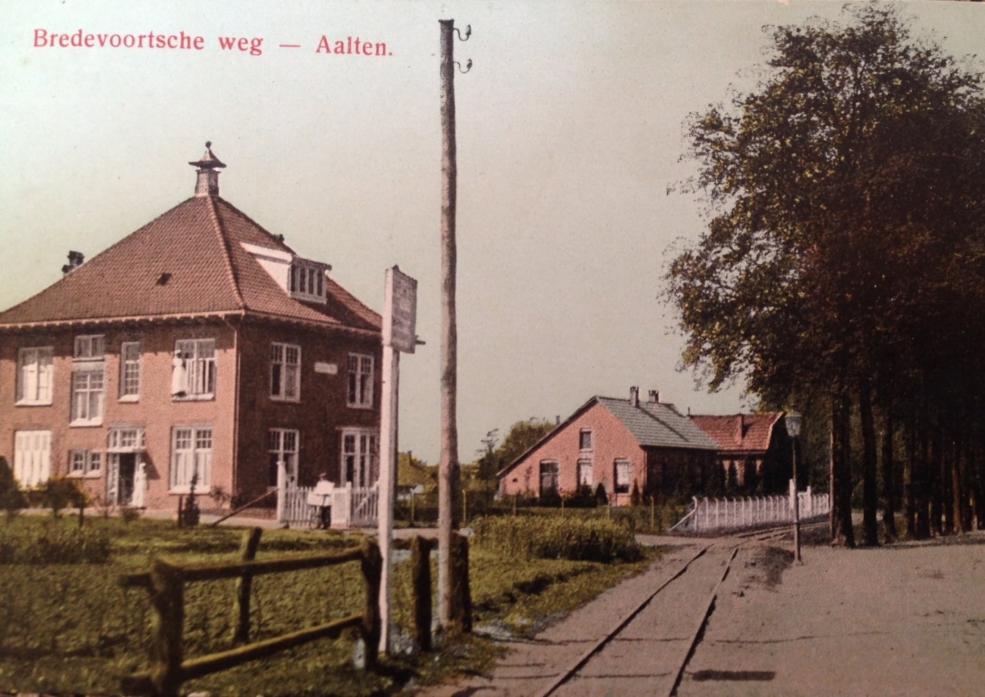 Bredevoortsestraatweg 56, Aalten (Villa Zonneheuvel)