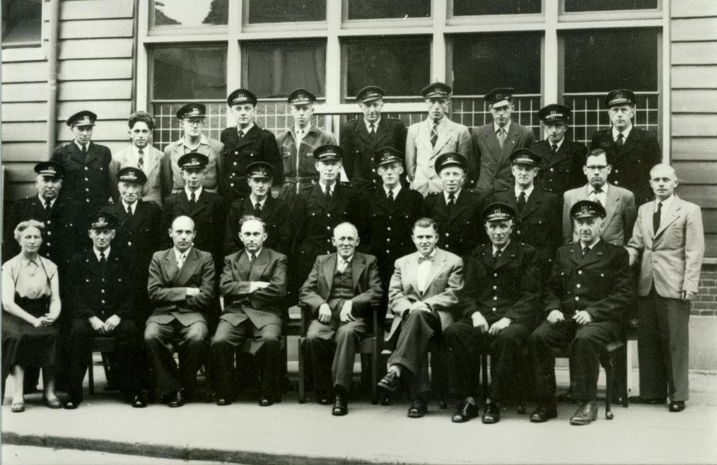 Medewerkers PTT Post Aalten, 1956