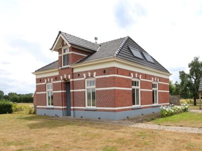 Kloosterdijk 6, 't Klooster