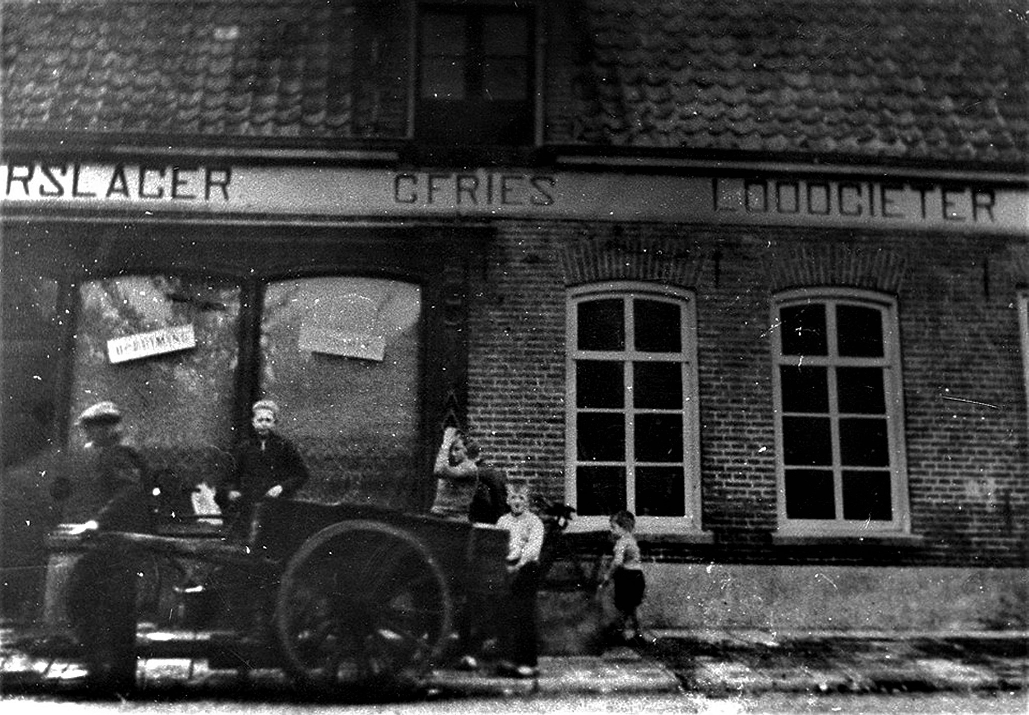 Dijkstraat 30, Aalten - G. Fries, koperslager-loodgieter