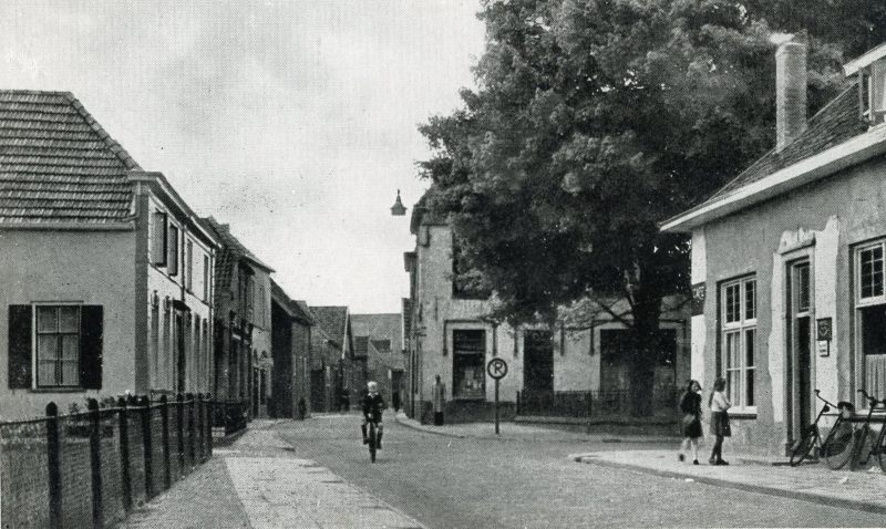Landstraat Bredevoort, ca. 1960