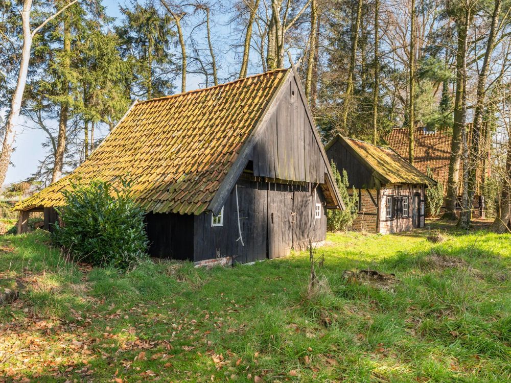 Wakel Slat, Haart