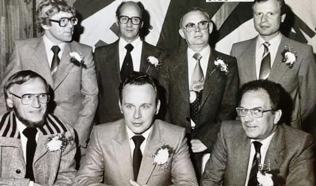 Bestuur FAM, 1974 (25-jarig jubileum)